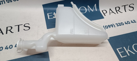 1375A261 Расширительный бачок охлаждения Mitsubishi Outlander 2016-2021