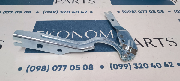 17G823302 Петля капота правая Volkswagen Jetta 2019-2022