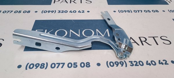 17G823302 Петля капота правая Volkswagen Jetta 2019-2022