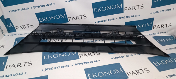 760807039D9B9 Бампер передний (нижняя часть) R-Line Volkswagen Touareg 2019 -