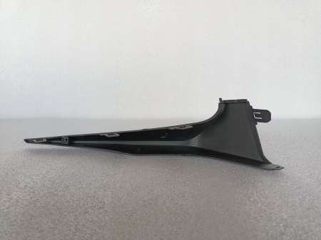 52112-02110 Накладка переднего бампера правая Toyota Corolla SE 2020-2023