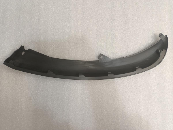 DM5Z-17626-A Губа (молдинг) переднего бампера правая Ford C-Max 2010-2018