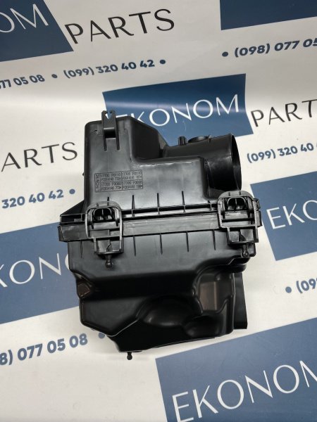 17700F0010 Корпус воздушного фильтра 2,5 Toyota Camry 2018-2021