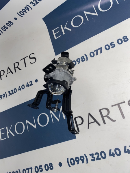 92202F2000 Противотуманная фара правая Hyundai Elantra 2016-2018