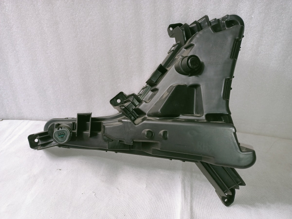 92208-C1700 Дневной ходовой огонь LED (ДХО) правый Hyundai Sonata 2018-2020