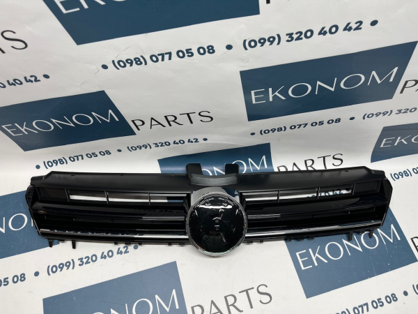 5G0853651MZLL Решетка радиатора Volkswagen Golf 7 2013-2016