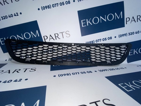 55000808AC Решетка переднего бампера (SXT) Dodge Journey 2011-2021