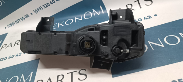 1621195-00-B Противотуманная фара правая Tesla Model X 2021-2025