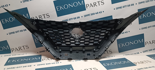 Решетка радиатора Nissan Qashqai 2023-