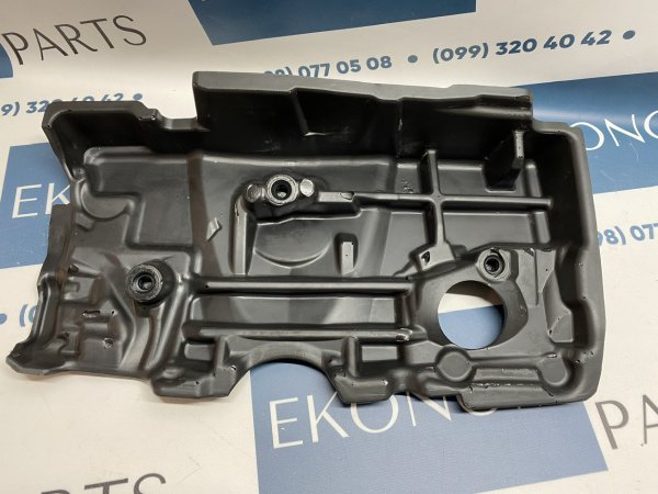 12601F0010 Декоративная накладка двигателя Toyota Camry 2018-2021