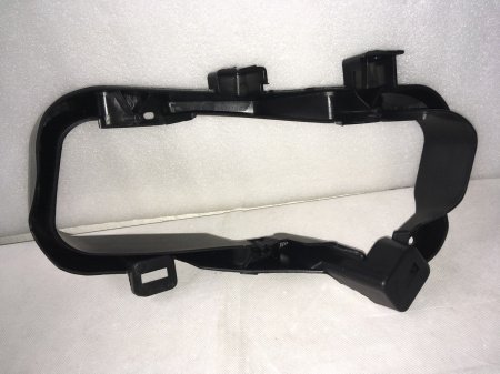 26910-5RB0A Крепление (кронштейн) противотуманной фары правое Nissan Kicks 2016-2020