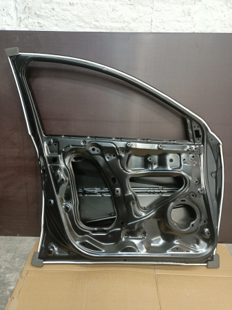 67050-T7W-A80ZZ Дверь передняя левая Honda HR-V 2014-2018