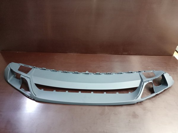 7P6807061EGRU Бампер передний (низ) Volkswagen Touareg 2010-2014