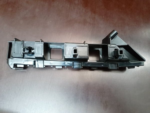 561807183A Крепление переднего бампера левое Volkswagen Passate B7 2012-2015