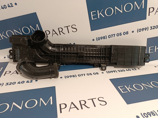 1775137150 Воздухозаборник воздушного фильтра Toyota Corolla 2020-2023