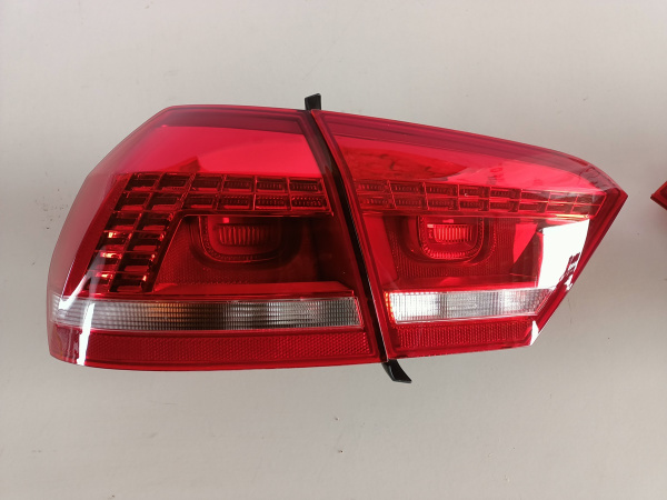 Комплект задних фонарей Volkswagen Passat B7 USA 2012-2015