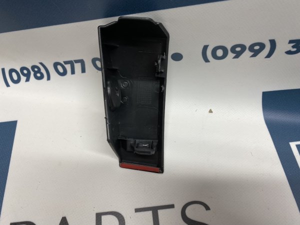 756010E060B0 Накладка переднего крыла правая Toyota Highlander 2014-2019