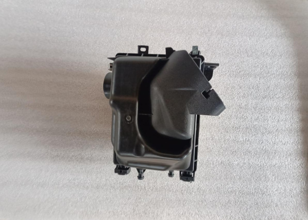 16500-3RC2A Корпус воздушного фильтра Nissan Sentra 2012-2018