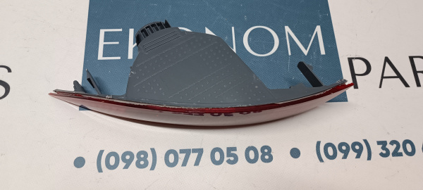 F1EZ13A565B Катафот-туманка заднего бампера левый Ford Focus Hatchback 2011-2018