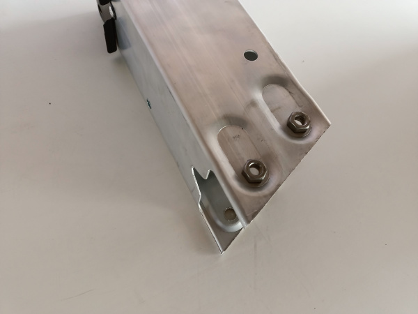 108814900f Пятак передний правый (верхний) Tesla Model 3 2017-2023