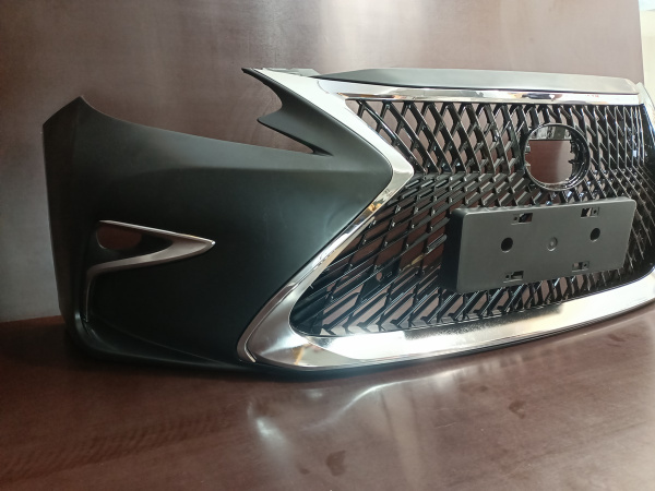 Бампер передний в сборе (комплектный) Lexus ES sport 2016-2018