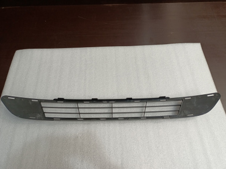 DM5Z-17K945-A Решетка бампера (нижняя) Ford C-Max 2010-2018