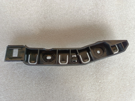 68287857AB Крепление переднего бампера левое Jeep Cherokee 2019-