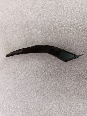 81481-02850 Накладка противотуманной фары правая Toyota Corolla LE 2020-2023