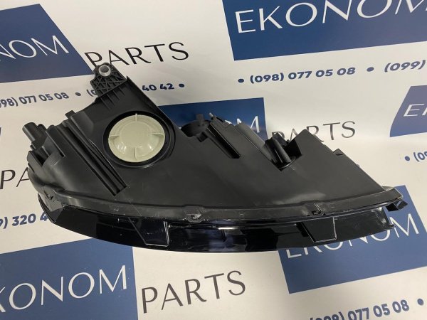 561941005D Фара левая Volkswagen Passat B7 2012-2015