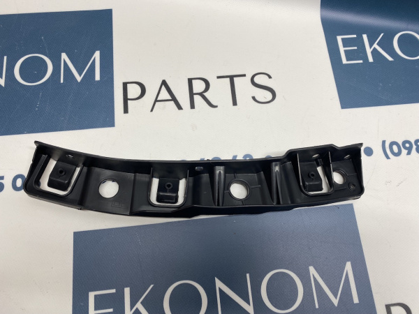KB8A50153B Крепление переднего бампера - подкрылка правое Mazda CX-5 2017-2021