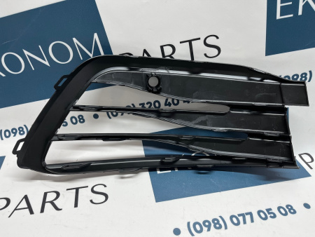 5H0853665J Решетка переднего бампера левая Volkswagen Golf 8 2020-