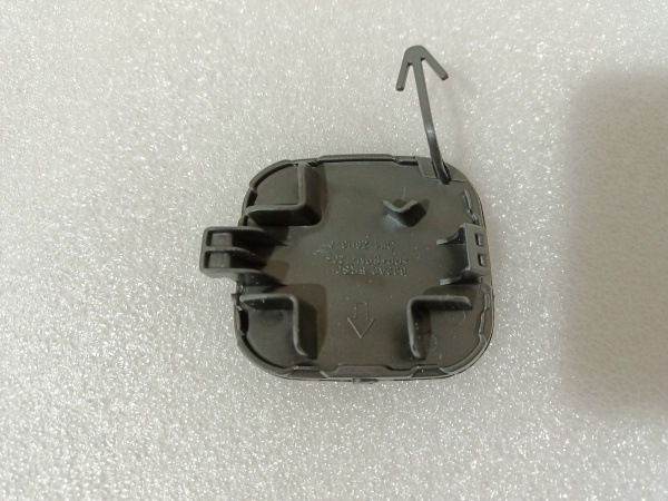 622A0-6RR0H Заглушка крюка переднего бампера Nissan Rogue (X-Trail) 2021-2023