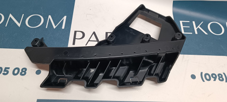 1077372-10-B Крепление фары правое Tesla Model 3 2017-2020