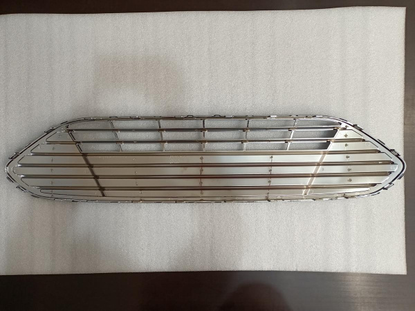 DM5Z-17K945-BA Решетка бампера (центральная) Ford C-Max 2010-2018