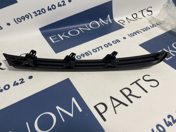 KB8A50C11E Заглушка противотуманной фары правая Mazda CX-5 2017-2021