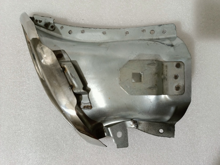 DS7Z-17F827-D Накладка декоративная на выхлопную трубу левая Ford Fusion Europa 2013-2020