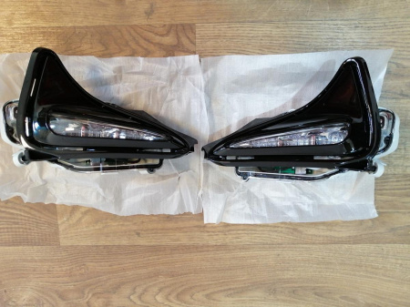 Комплект противотуманных фар Toyota Corolla LE USA 2017-2019