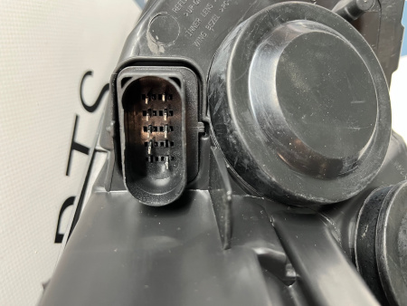 5G1941005 Фара левая Volkswagen Golf 7 2013-2016