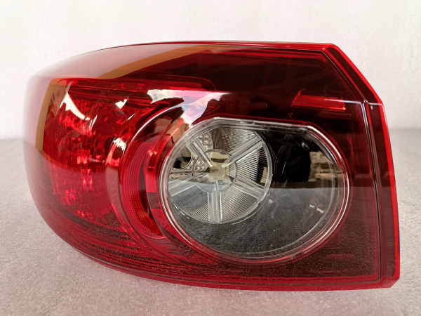 B45A51160B Фонарь наружный (в крыло) левый Mazda 3 2013-2016