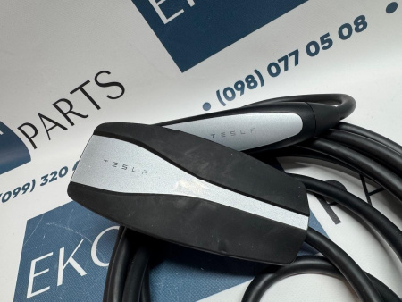 1101789-00-M Зарядное устройство (оригинал, б/у) Tesla Model 3, Y, S, X