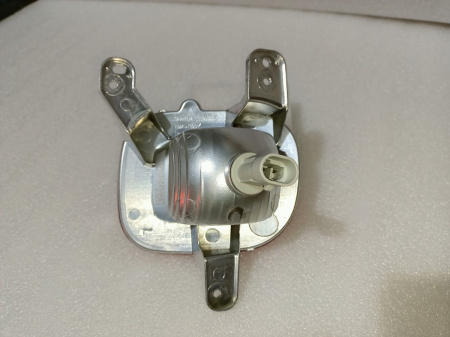 68255511AA Противотуманная фара (катафот) заднего бампера левая Jeep Renegade 2015-2018