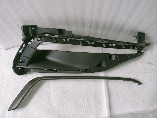 86522-C2300 Рамка (накладка) под ДХО правая Hyundai Sonata Sport 2015-2017