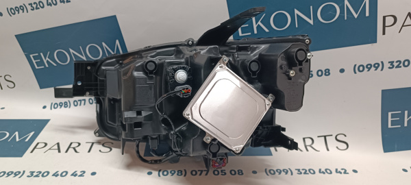 Фара правая Mazda CX-30 2019-