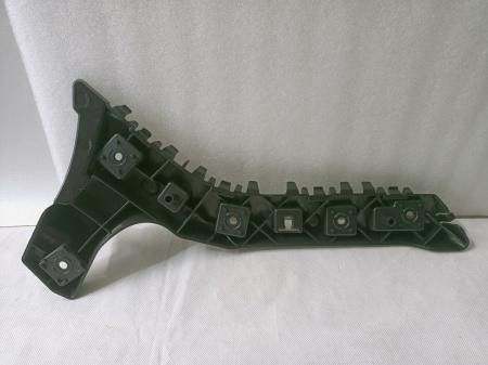 DS7Z-17787-B Крепление заднего бампера правое Ford Fusion 2013-2020