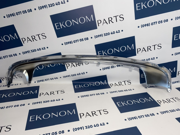 68223787AA Накладка заднего бампера под выхлопную трубу Dodge Journey Crossroard 2015-2018