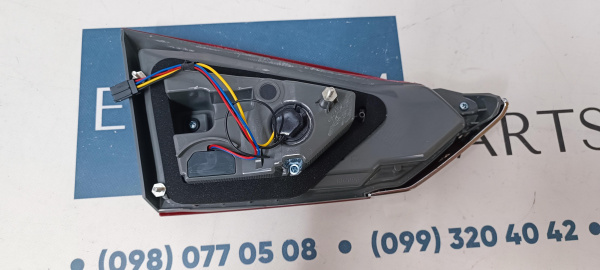 KS7313A602C Фонарь задний в крышку багажника правый Ford Fusion 2019-2020