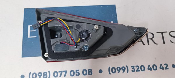 KS7313A602C Фонарь задний в крышку багажника правый Ford Fusion 2019-2020