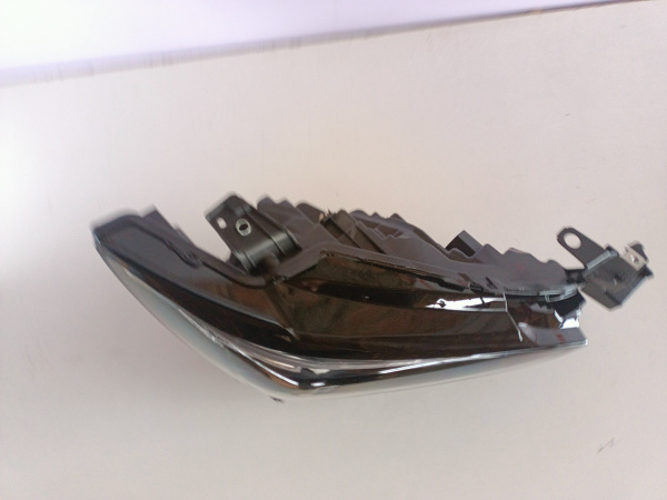 GRF8-51-041A Фара правая с AFS Mazda USA 6 2019-2021