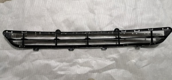 86561-4Z000 Решетка переднего бампера Hyundai Santa Fe 2013-2016