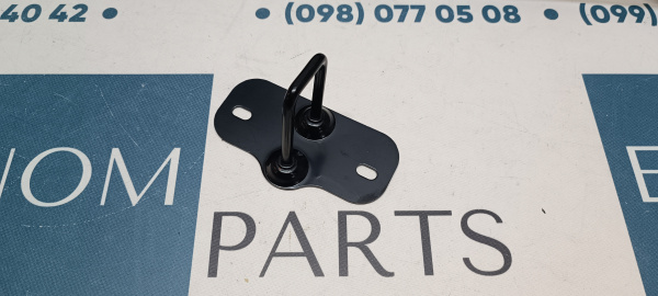 1059507-00-B Крючок замка капота (ригель) Tesla Model S 2016-2020